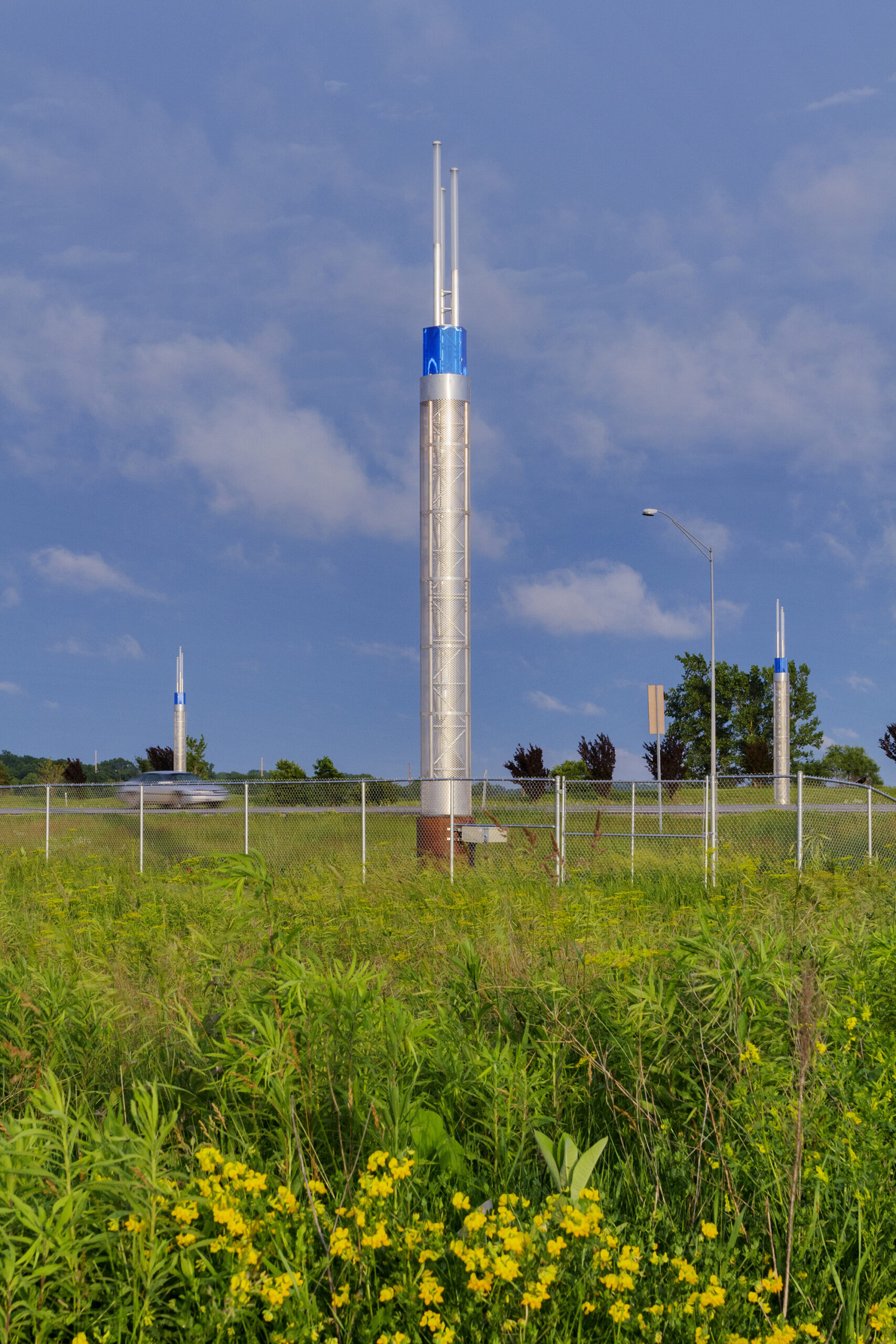 Ames Hwy30 Kun Day Field Vert3