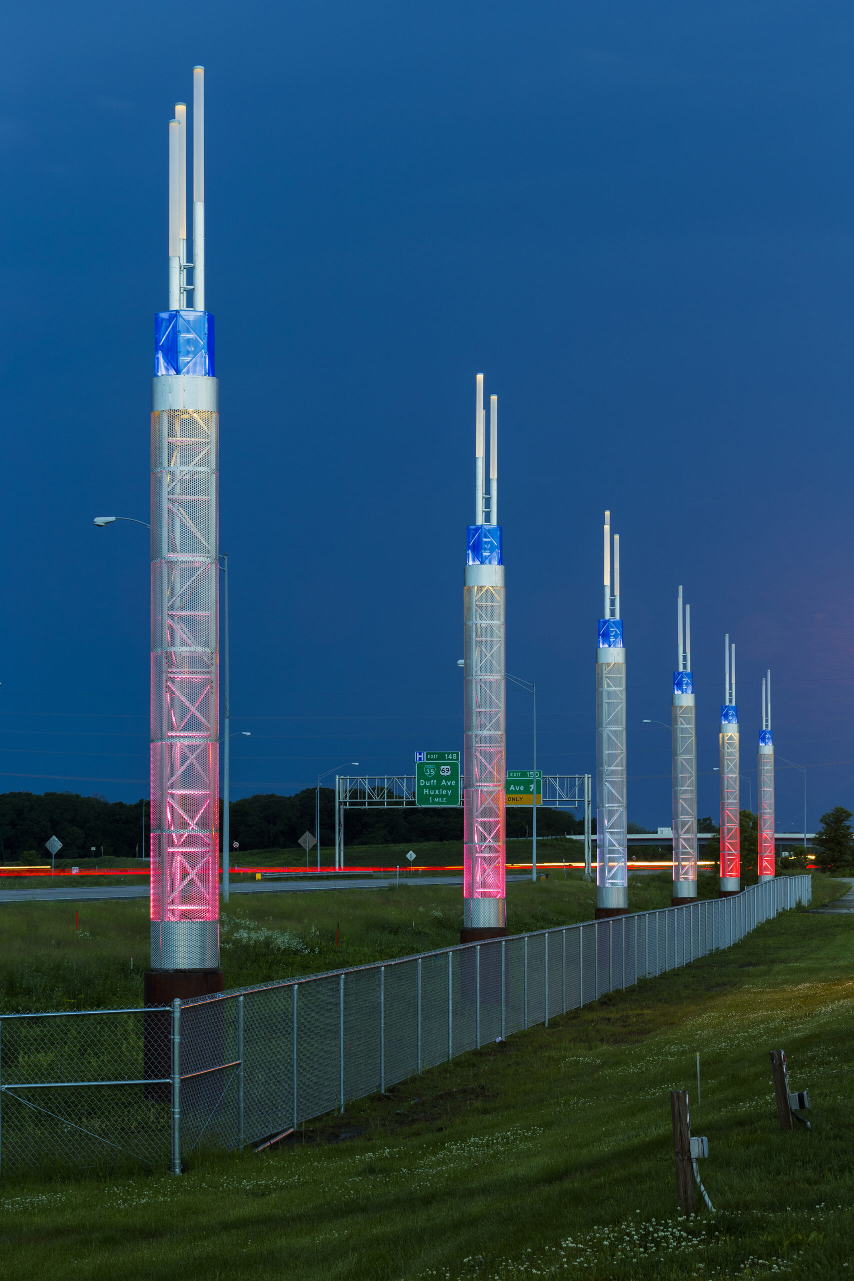 Ames Hwy30 Kun Night Vert3